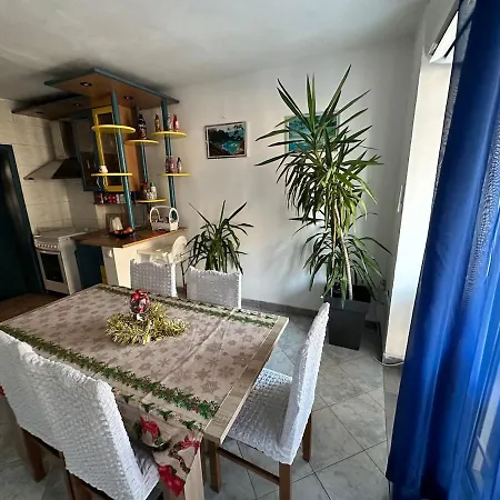 Sky Rooftop 100 Sqm Big