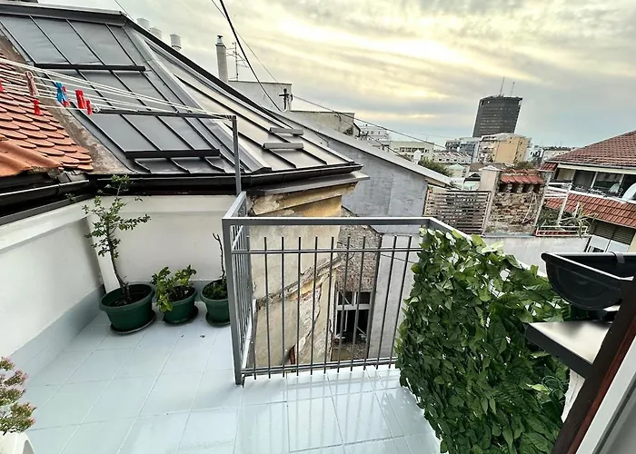 Sky Rooftop 100 Sqm Big * بلغراد