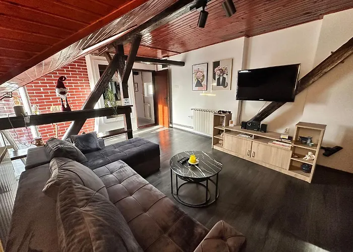 Sky Rooftop 100 Sqm Big بلغراد